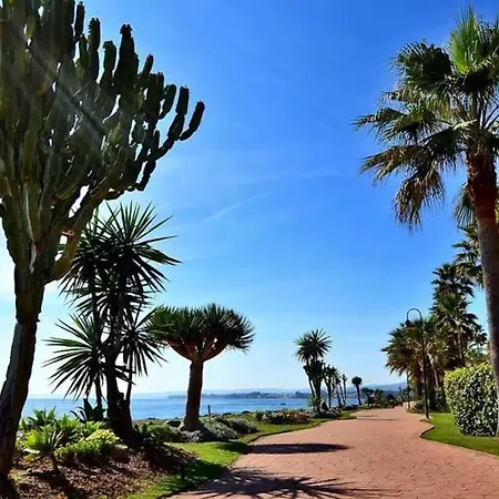Luxurious South-facing 2 Bdr Penthouse At Vanian Gardens With Seaview - Gaya Alegria I * Estepona