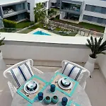 Appartement Luxurious South-facing 2 Bdr Penthouse At Vanian Gardens With Seaview - Gaya Alegria I