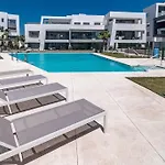 Appartement Luxurious South-facing 2 Bdr Penthouse At Vanian Gardens With Seaview - Gaya Alegria I