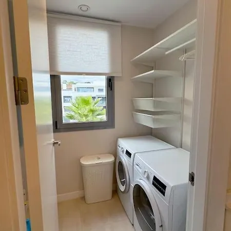 Luxurious South-facing 2 Bdr Penthouse Vanian Gardens With Seaview - Gaya Alegia I Apartman Estepona