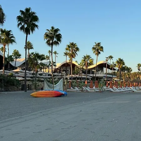 Luxurious South-facing 2 Bdr Penthouse Vanian Gardens With Seaview - Gaya Alegia I Apartman