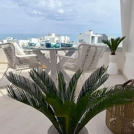 Luxurious South-facing 2 Bdr Penthouse At Vanian Gardens With Seaview - Gaya Alegria I Estepona