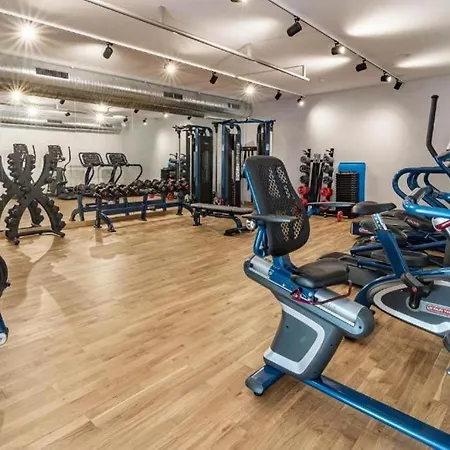 Luxurious South-facing 2 Bdr Penthouse Vanian Gardens With Seaview - Gaya Alegia I *