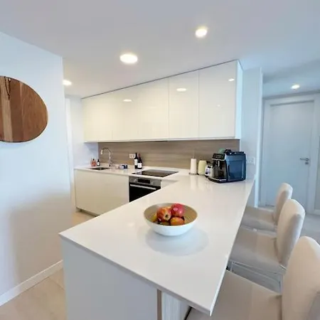 Luxurious South-facing 2 Bdr Penthouse At Vanian Gardens With Seaview - Gaya Alegria I Estepona