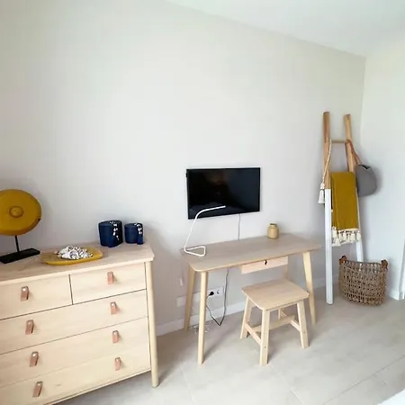 Apartamento Luxurious South-facing 2 Bdr Penthouse At Vanian Gardens With Seaview - Gaya Alegria I *
