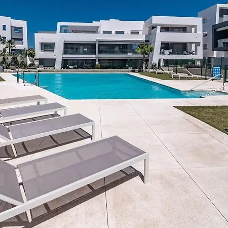 Apartamento Luxurious South-facing 2 Bdr Penthouse At Vanian Gardens With Seaview - Gaya Alegria I