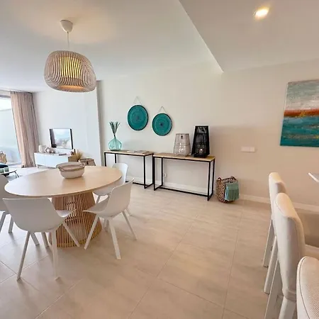 Luxurious South-facing 2 Bdr Penthouse At Vanian Gardens With Seaview - Gaya Alegria I *