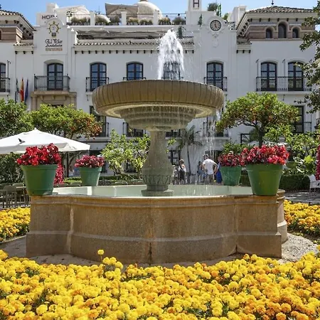 Luxurious South-facing 2 Bdr Penthouse At Vanian Gardens With Seaview - Gaya Alegria I Apartamento Estepona
